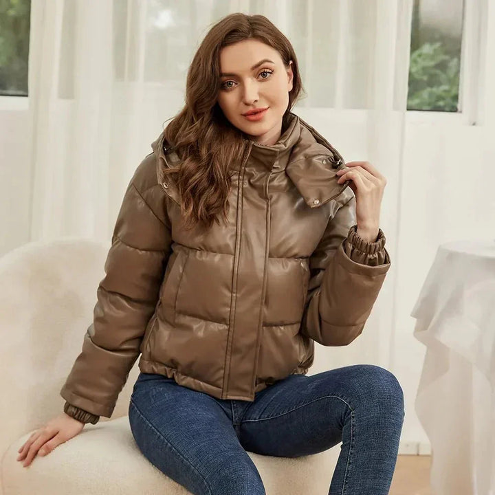 Alicia | Women&