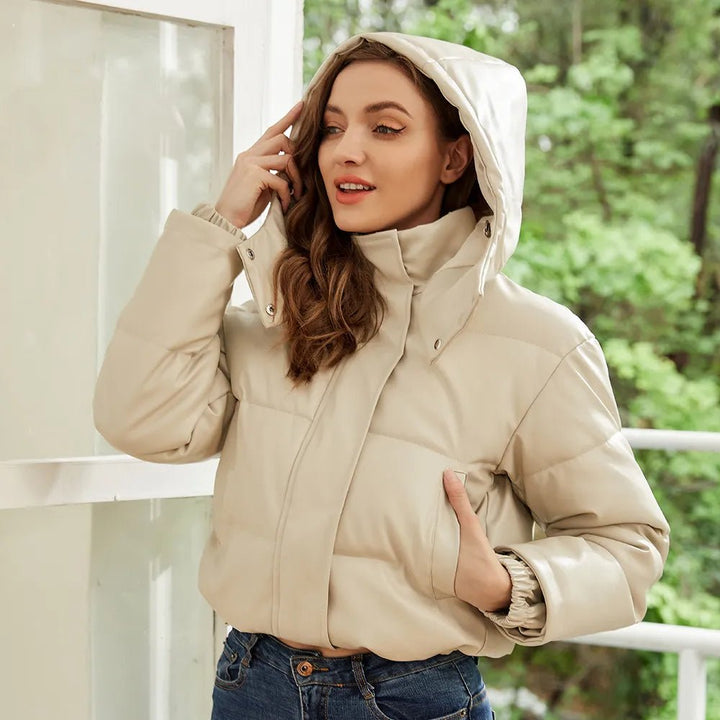 Alicia | Women&