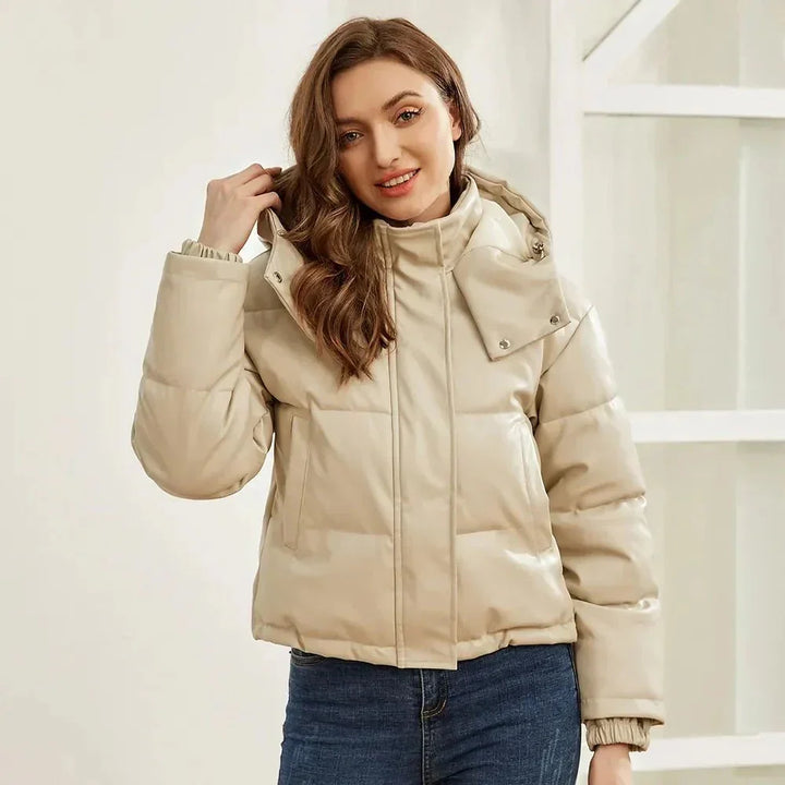 Alicia | Women&
