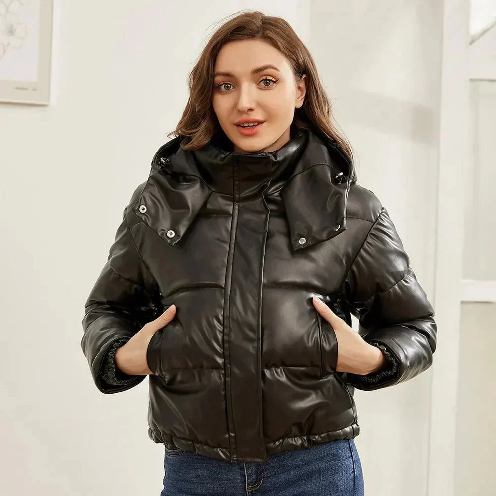 Alicia | Women&