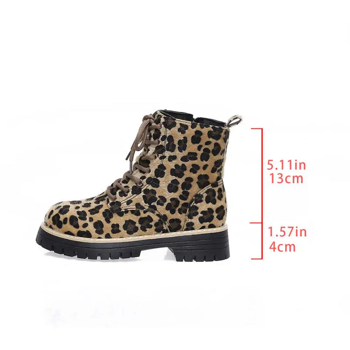 Saskia | Women&