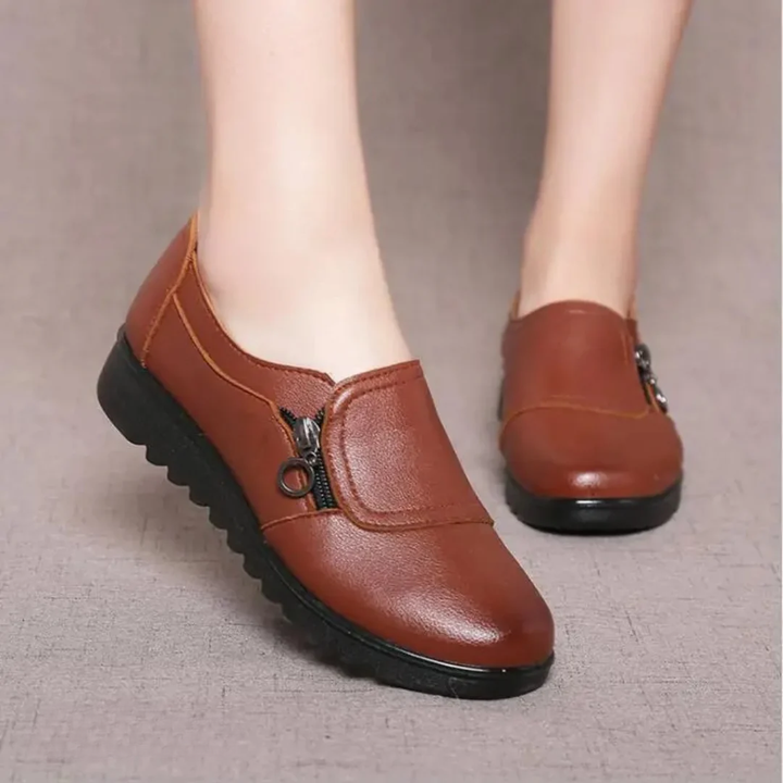 Clara | Women&
