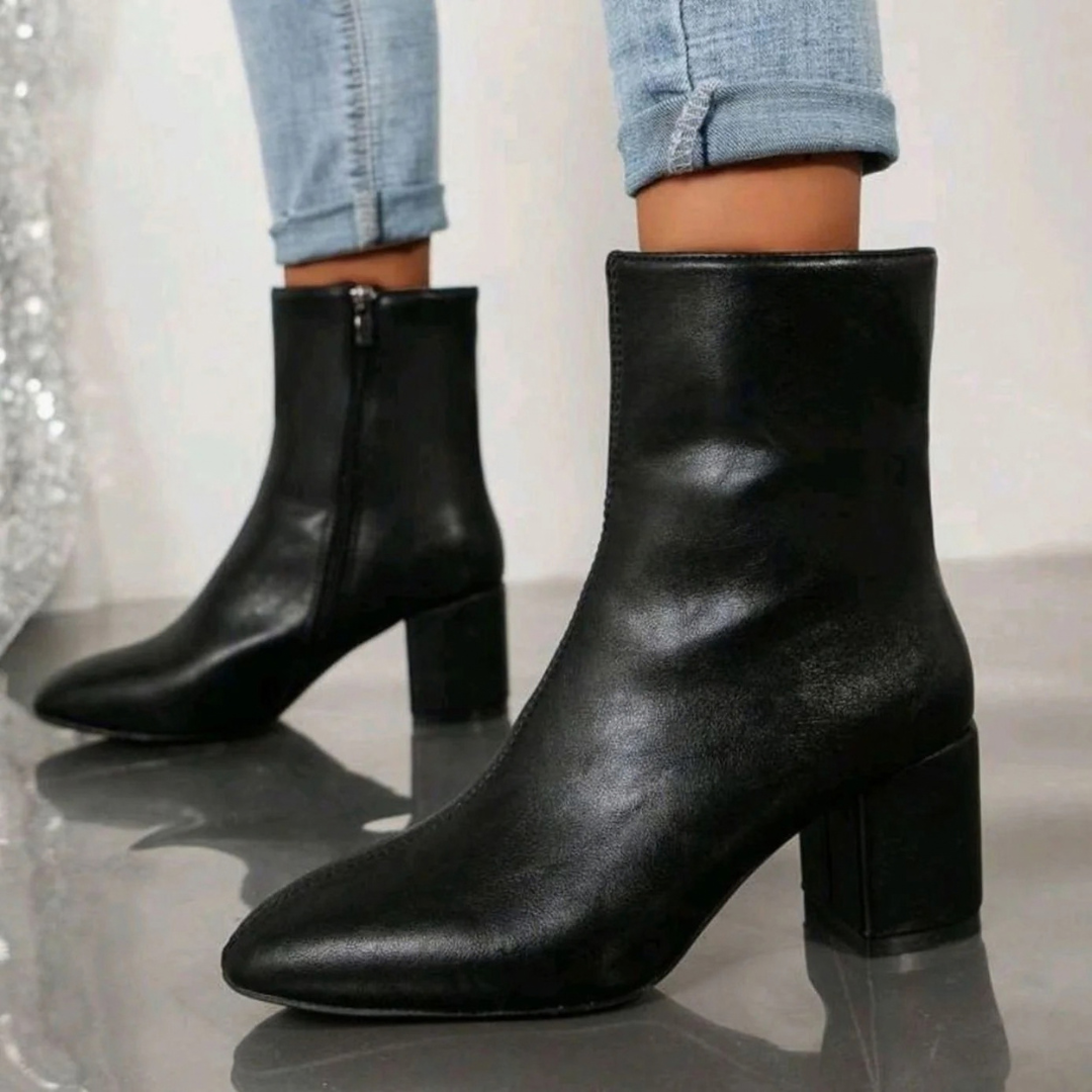 Olivia | Women&