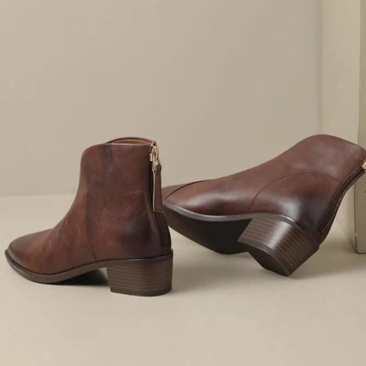 Isabella | Women&